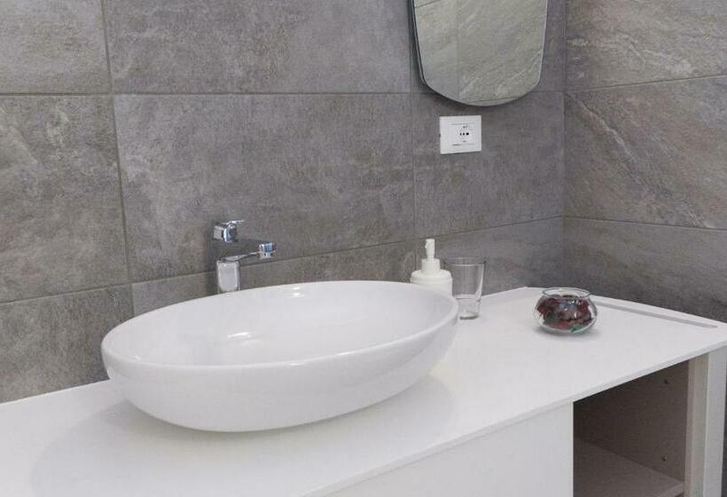 غرفة قياسية, La Selce Farmhouse