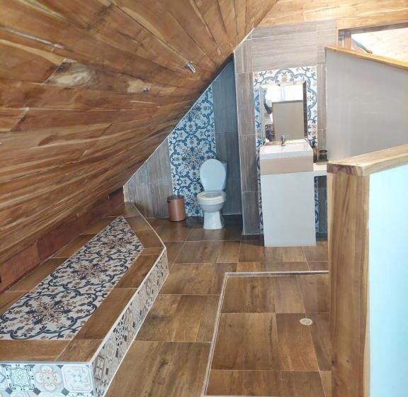 オーシャンビューファミリールーム, Calamari Baru