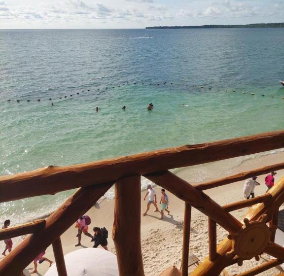 オーシャンビューファミリールーム, Calamari Baru