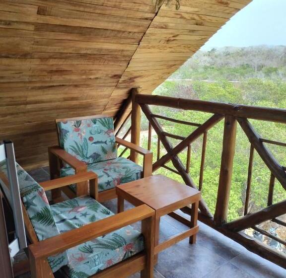 ファミリールーム, Calamari Baru