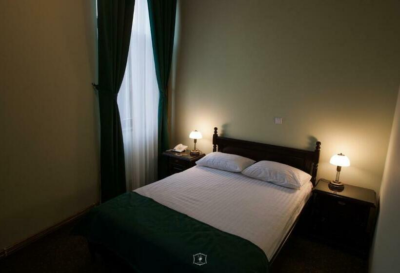 غرفة سوبيريور فردية, Central Carei