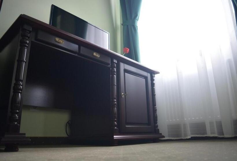 غرفة سوبيريور فردية, Central Carei