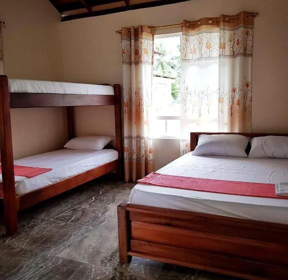 家庭洋房, Coco Loco Lodge