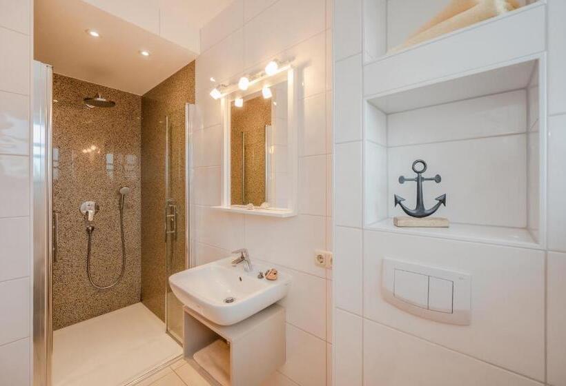 Номер Стандарт, Gasthaus & Pension Natzke