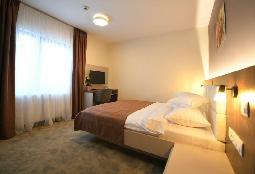 غرفة قياسية, Hoha Boutique