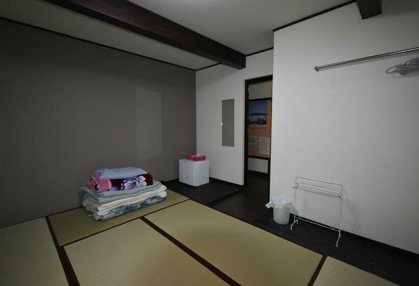 Трехместный Номер Стандарт Совместная Ванная, Guest House Shizuho