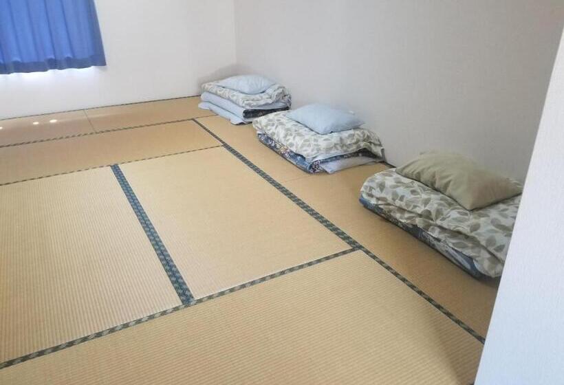 חדר משפחתי חדר אמבטיה משותף, Guest House Shizuho