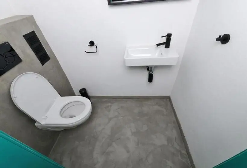 デラックスルーム, Homutův Statek