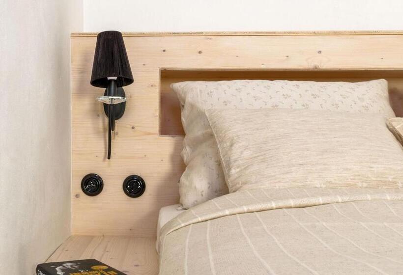 Номер Deluxe, Homutův Statek