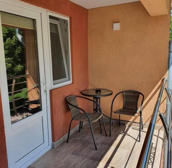 バルコニー付きスタンダードルーム, Sergilliohouse