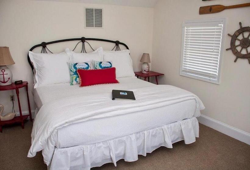 غرفة سوبيريور سرير كينج, Inn At Haven Harbour