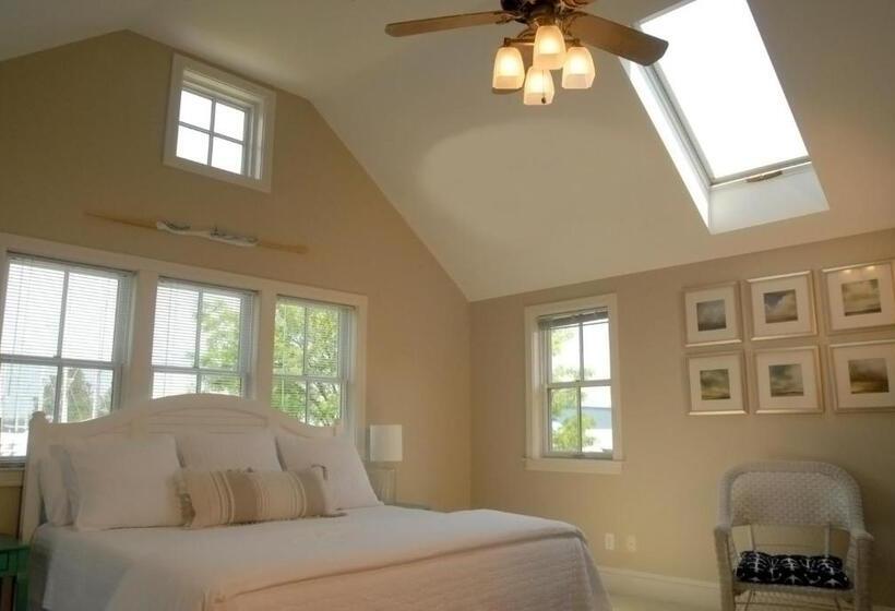 منزل 3 غرف نوم, Inn At Haven Harbour