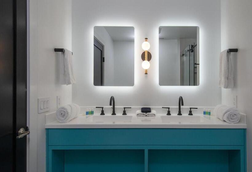 غرفة قياسية سرير كينج, Inn At Haven Harbour