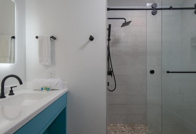 غرفة قياسية سرير كينج, Inn At Haven Harbour