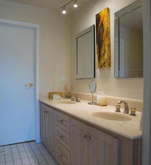 キングサイズベッドのスタンダードルーム, Auberge Tom B&b