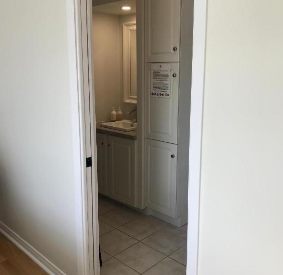 リバービュースイート, Auberge Tom B&b