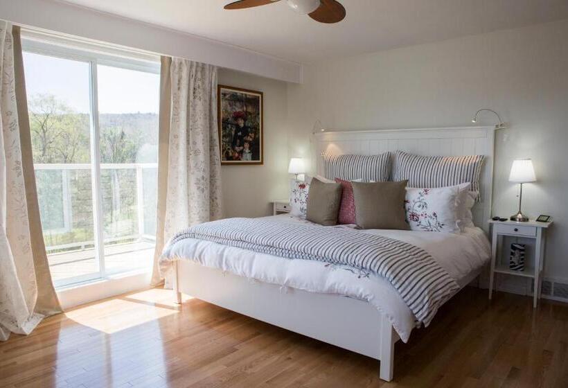 キングサイズベッドのスタンダードルーム, Auberge Tom B&b