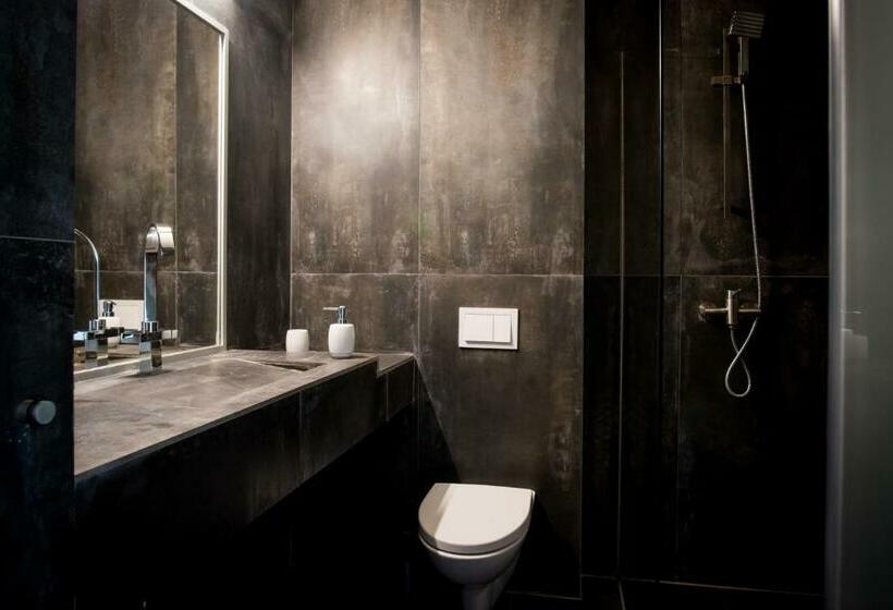 디럭스 트리플 룸, Living In Delta   Casa De Vacanta