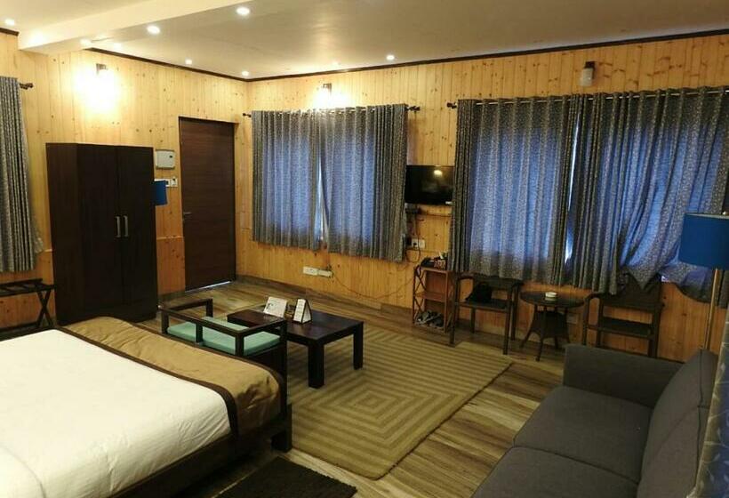 带大床的套房, Nirvana Retreat