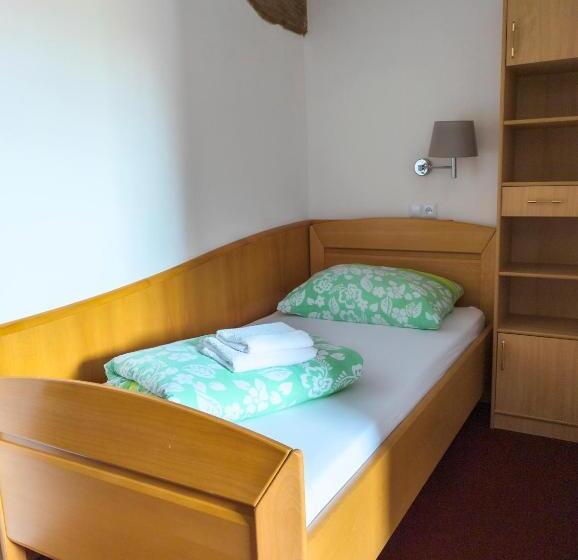 スタンダードシングルルーム, Panská Sýpka