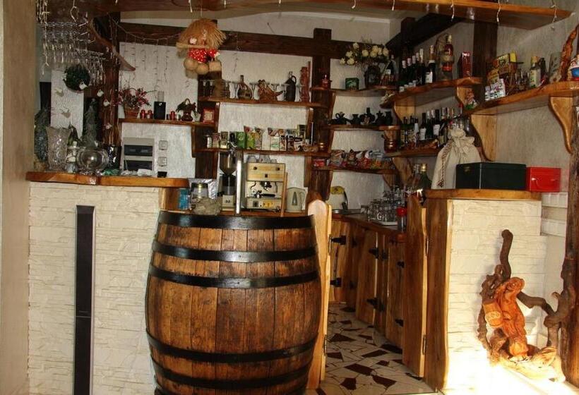 اتاق اکونومی, Pyate Koleso