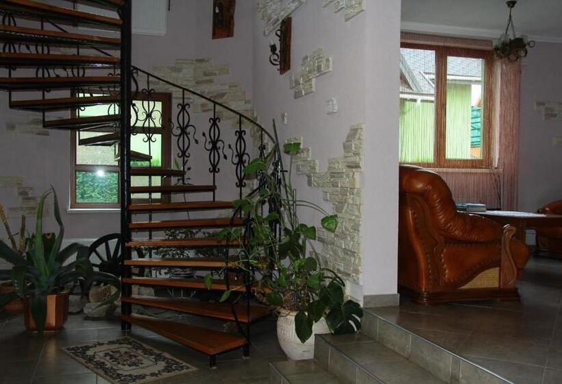 اتاق راحتی سه تخته, Pyate Koleso