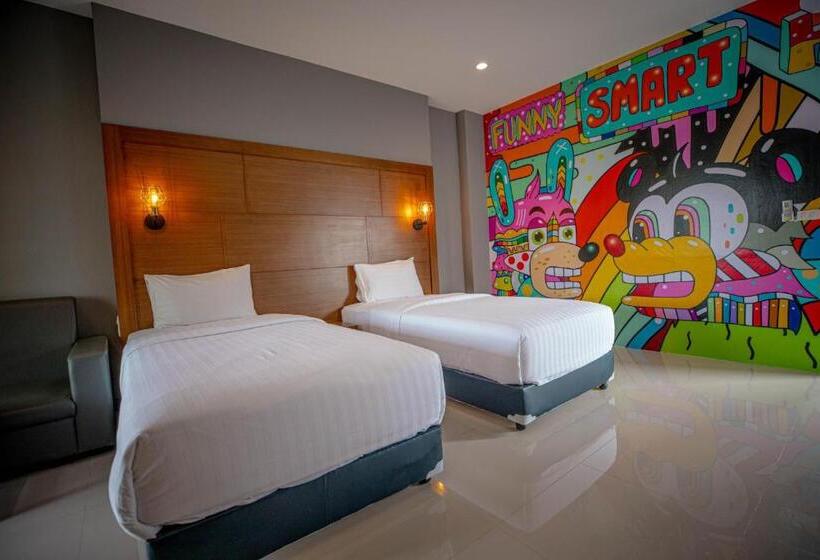 デラックスルーム, Smart