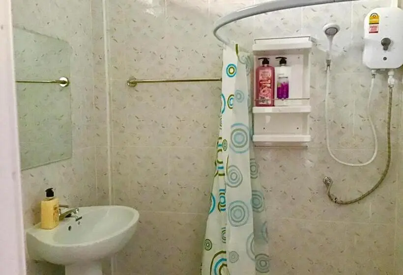 ファミリールーム, Daddy S Homestay