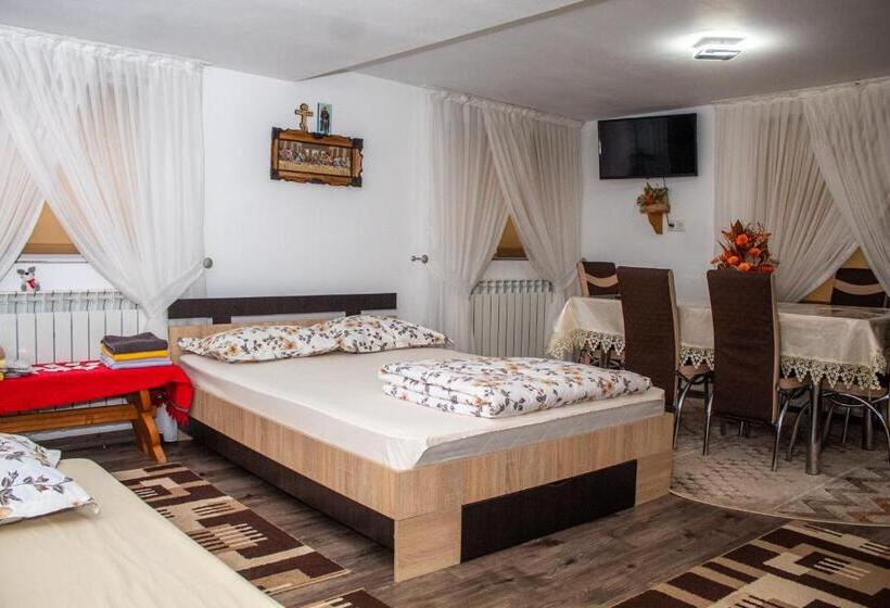 패밀리 룸, Pensiunea Casa Ioana