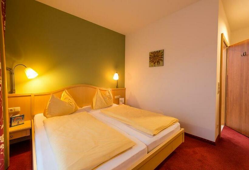 스탠다드 룸, Domittner