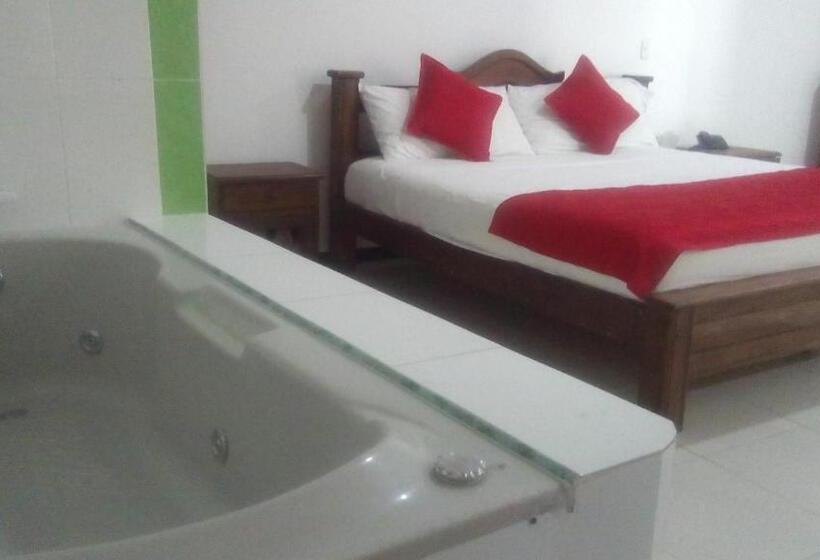 سوییت لوکس, El Principe Sede Campestre