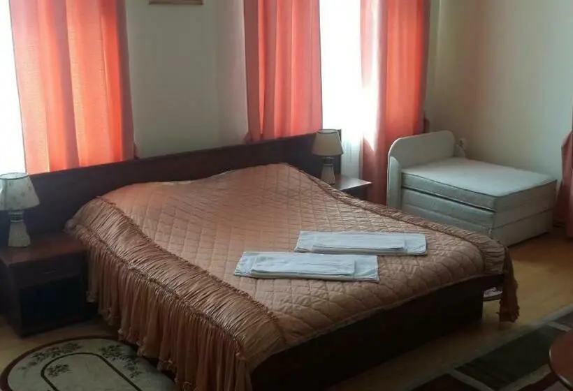 Suite, Helikon