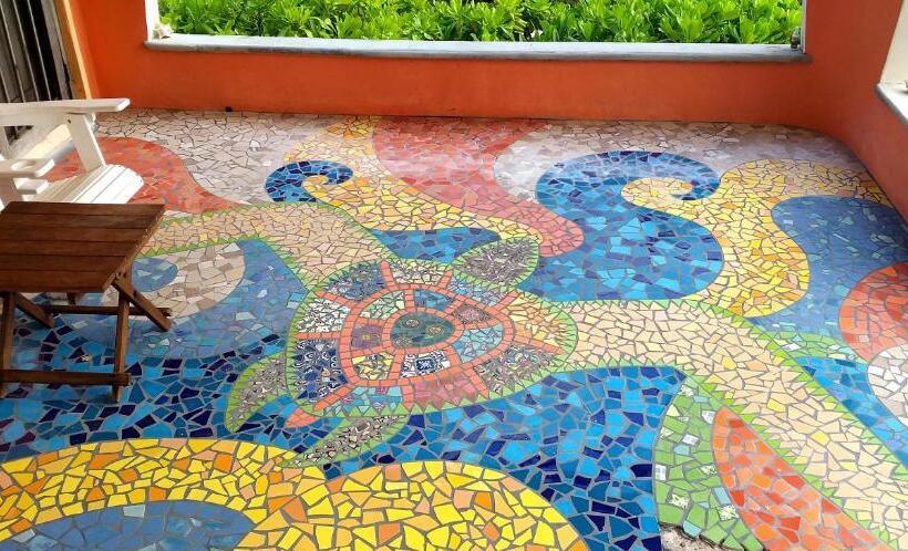 スタンダードバンガロー, Mayan Beach Garden