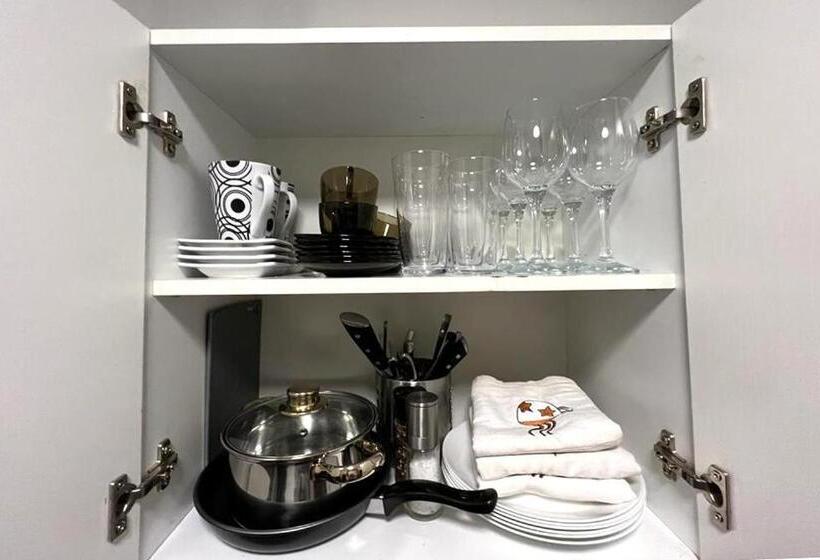 דירת חדר סופריור, Modrava