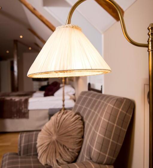 Mini Suite, Strand Golf