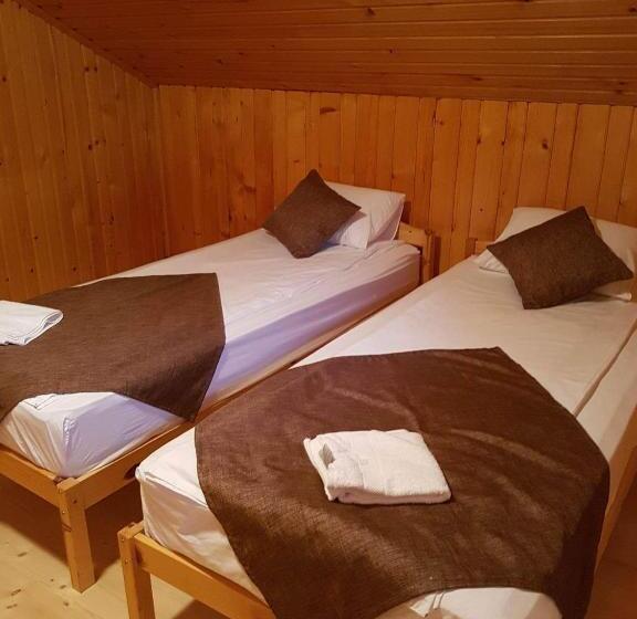 Standard room with outdoor bath, Cabana Sarmis Costesti