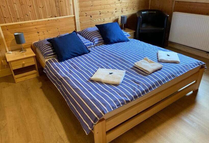 חדר משפחתי, Penzion A Restaurace Vyhlídka