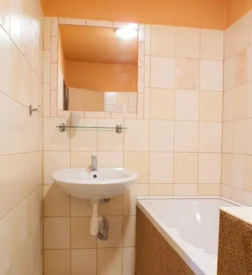 Standard Viiden Hengen Huone, Pura Vida