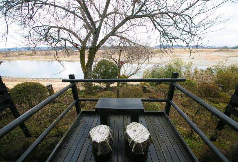 Номер Стандарт с Террасой, Isamikan