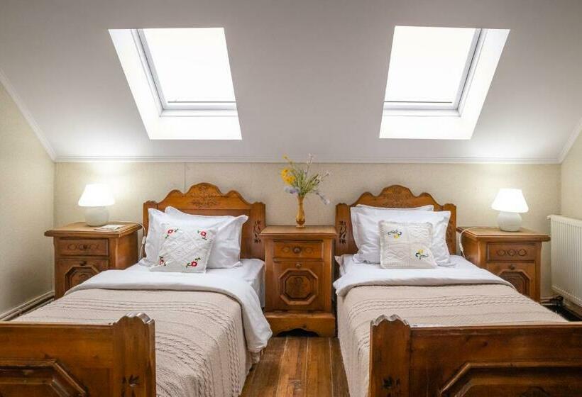 标准间, Hanul Ancutei