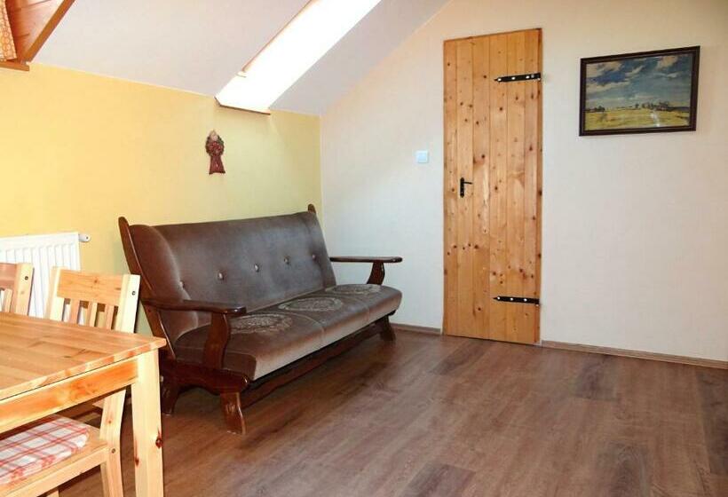 סוויטה, Farma Růžová