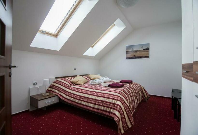 Superior Szoba, Krušnohorský Dvůr