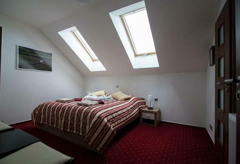 Superior Szoba, Krušnohorský Dvůr