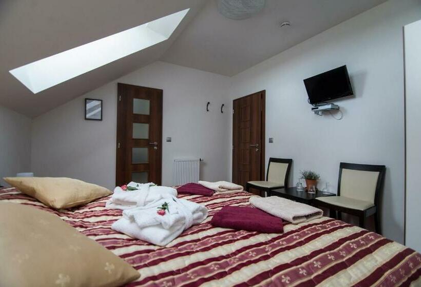 Superior Szoba, Krušnohorský Dvůr