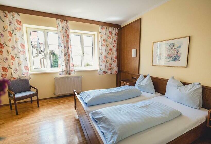 Номер Стандарт, Landgasthof Gietl