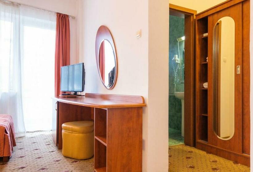 Номер Стандарт с Балконом, President