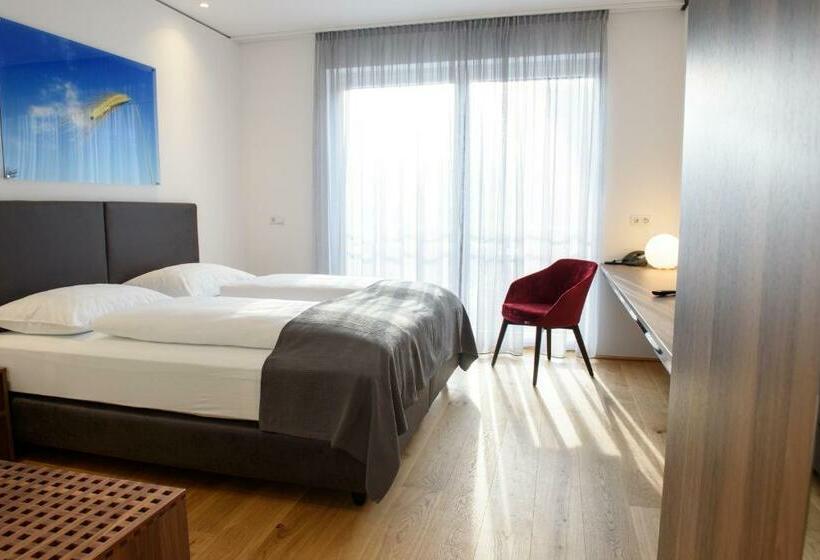 수피리어 룸, Wallern Garni