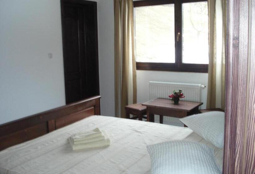 스탠다드 트리플 발코니 룸, Cabana Perla