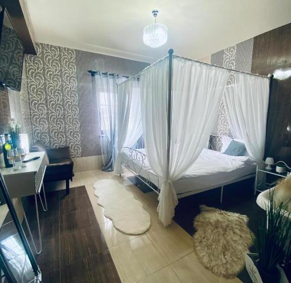 غرفة قياسية مزوَّدة بجاكوزي, Casa Domeniile Vinului