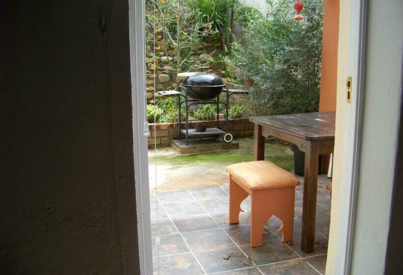 Дом 1 Спальня, Lemontree Cottage